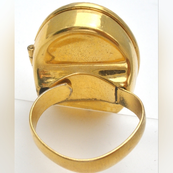 Vintage Cameo Avon Perfume Locket Ring 8.5 - Picture 8 of 9